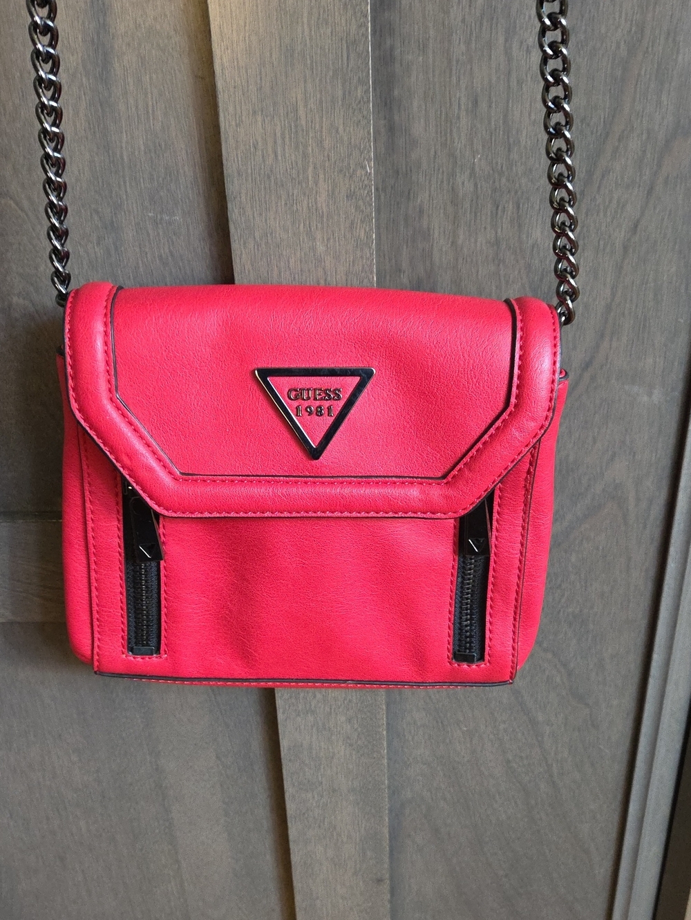 GUESS Hot Red Chain Crossbody Bag